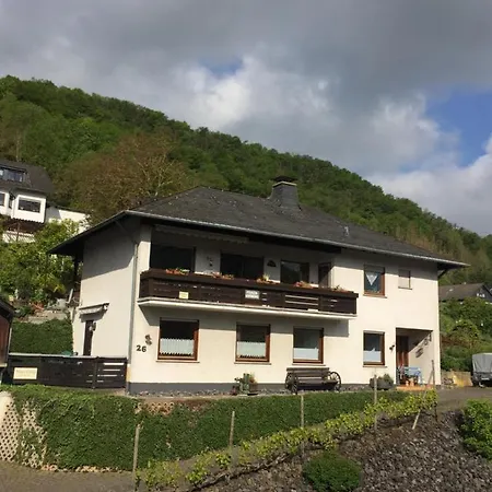Haus Erika/ Fam. Frevel Apartment Kattenes Exterior photo